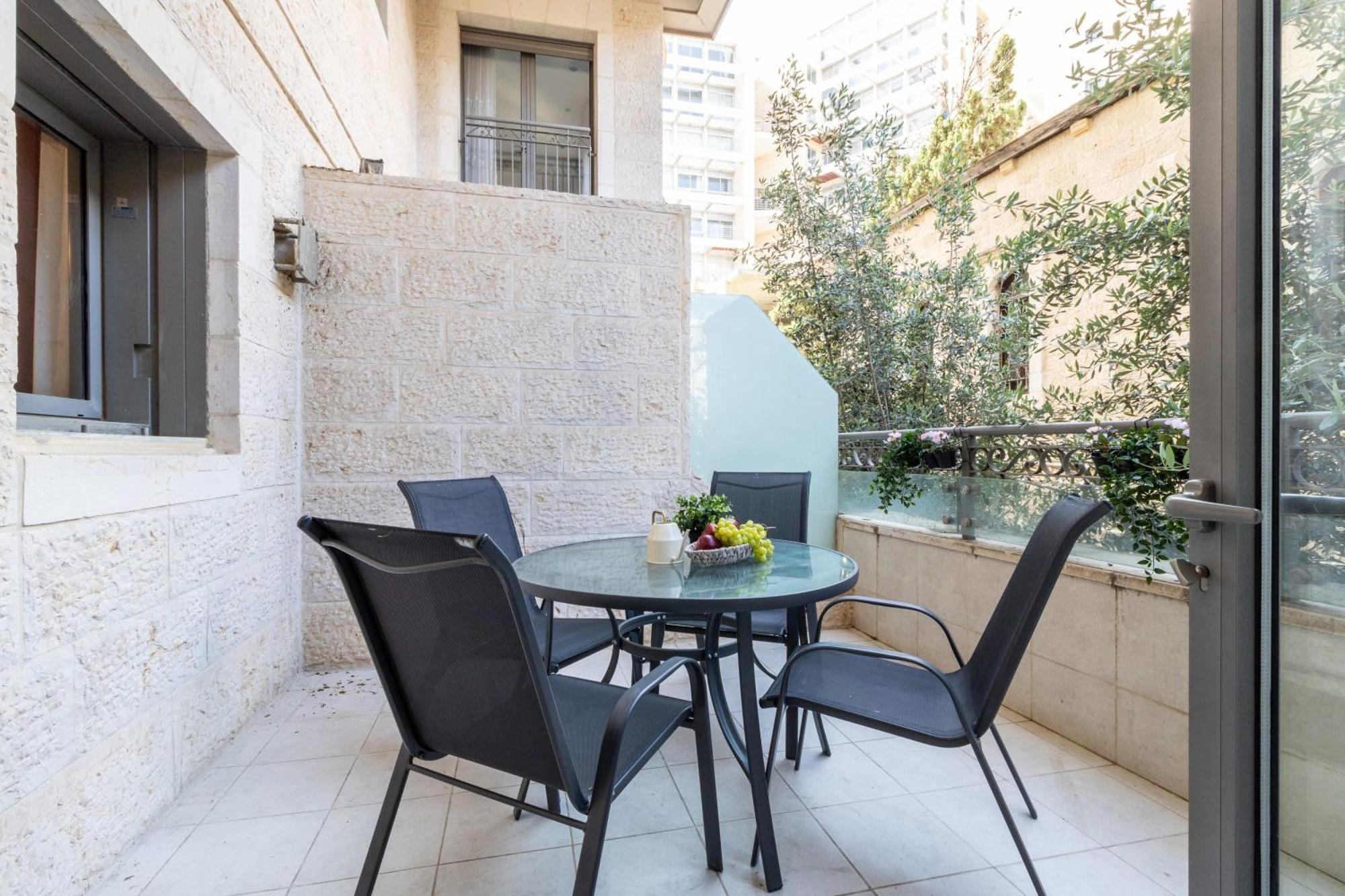 Kook Isrentals - Aparthotels In City Center Jerusalem Eksteriør billede